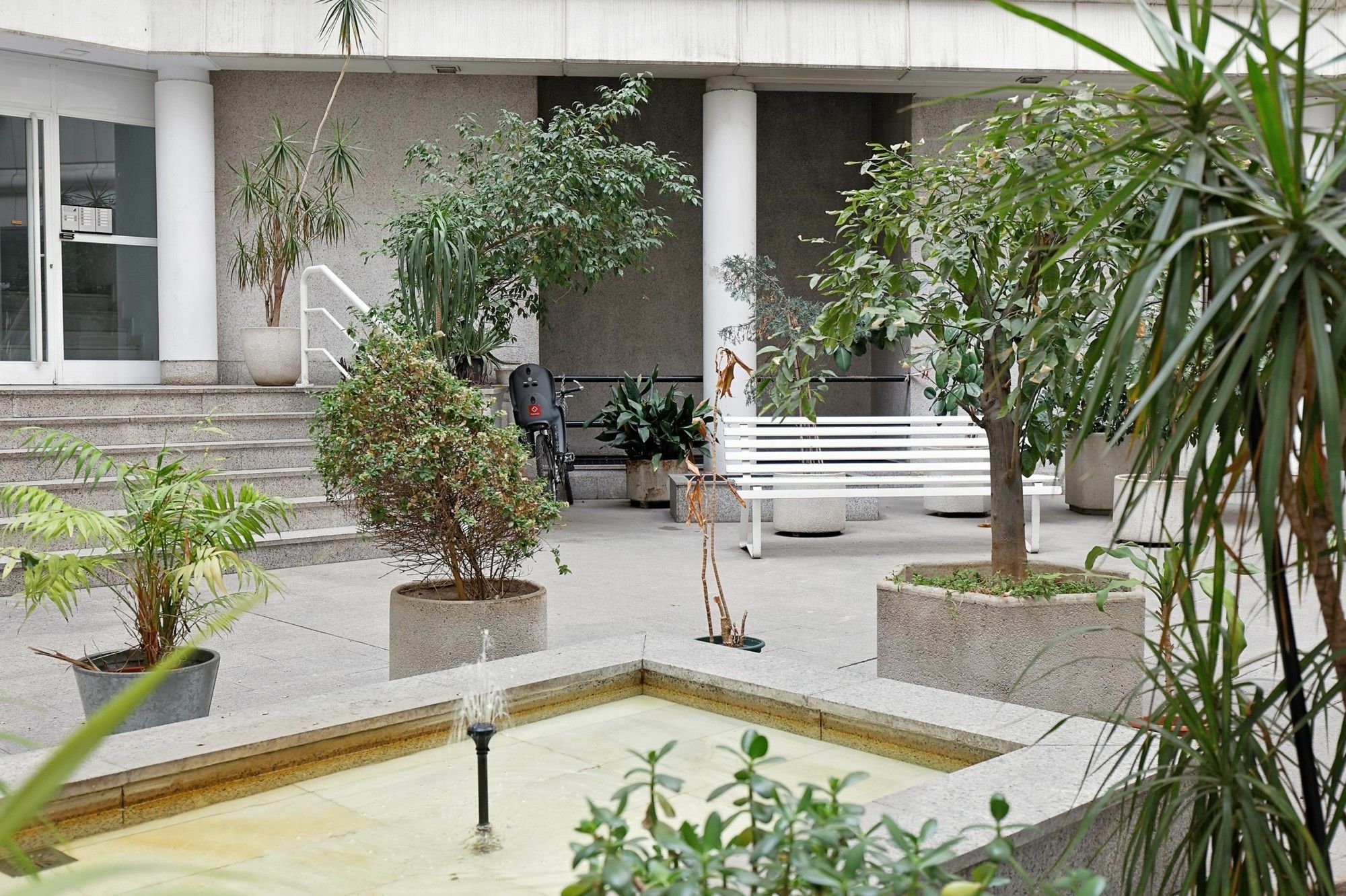 Malasana Teatro Rialto City Center Madrid Exterior photo